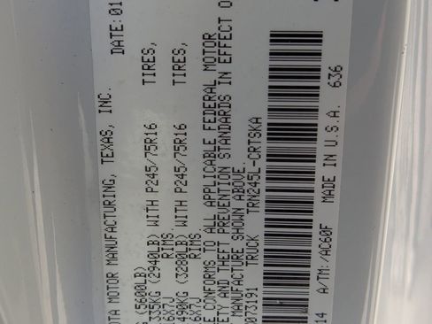 Used 2020 Toyota Tacoma SR image 37