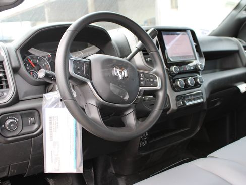 New 2025 RAM 4500 Tradesman RWD image 19
