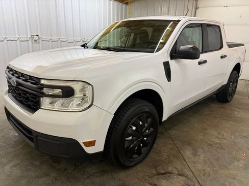 Used 2022 Ford Maverick XL FWD image 3