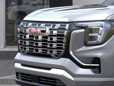 New 2026 GMC Terrain Denali w/ LPO, Black Badging Package image 27