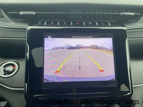 Used 2025 Jeep Grand Cherokee L Altitude image 20