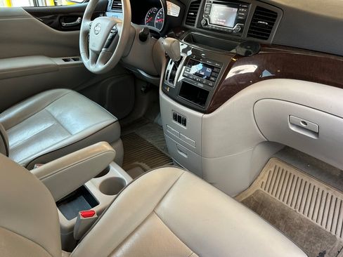 Used 2015 Nissan Quest SL w/ Value Cargo Package FWD image 18