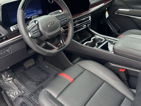 Used 2024 Chevrolet Traverse RS w/ LPO, Floor Liner Package image 40