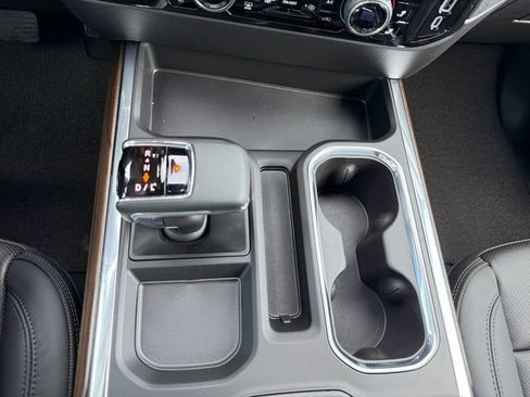 New 2026 Chevrolet Silverado 1500 High Country w/ Technology Package AWD/4WD image 24