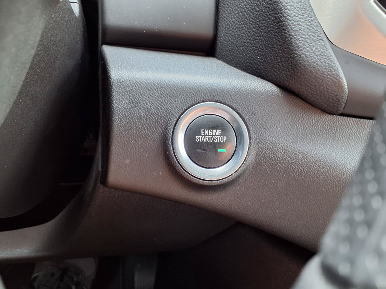 Used 2024 GMC Terrain SLE FWD image 16