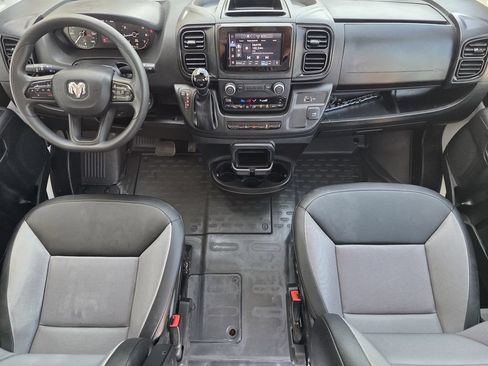 Used 2025 RAM ProMaster 2500 w/ Convenience Group FWD image 22