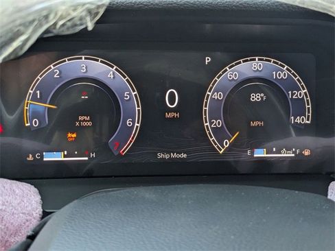 New 2025 Jeep Grand Cherokee L Altitude image 22