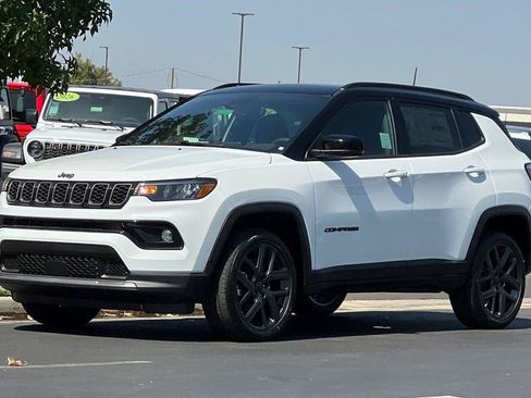 New 2026 Jeep Compass Limited w/ Sun, Sound & Navigation Group AWD/4WD image 8