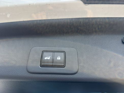 Used 2025 Nissan Murano SL AWD/4WD image 22