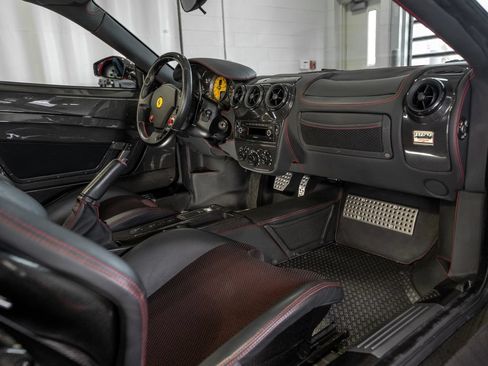 Used 2009 Ferrari F430 Scuderia RWD image 19