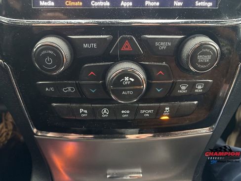 Used 2020 Jeep Grand Cherokee Limited w/ Trailer Tow Group IV image 23