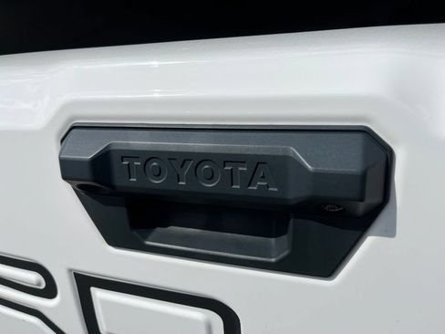 Used 2024 Toyota Tacoma TRD Pro AWD/4WD image 42