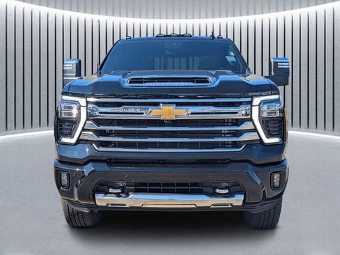 Used 2026 Chevrolet Silverado 2500 High Country w/ Technology Package image 9