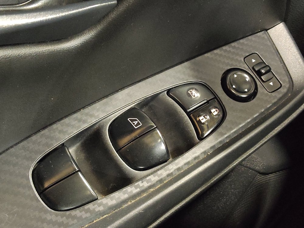 Used 2024 Nissan Sentra S FWD image 27