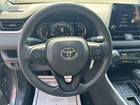 Used 2024 Toyota RAV4 LE AWD/4WD image 13