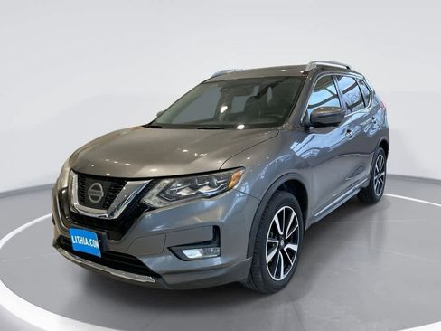 Used 2017 Nissan Rogue SL w/ SL Premium Package image 1