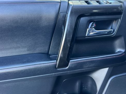 Used 2019 Toyota 4Runner TRD Off-Road Premium image 12