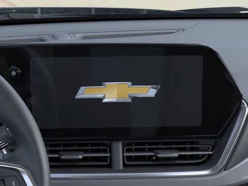 New 2026 Chevrolet Trax LT w/ Driver Confidence Package FWD image 23
