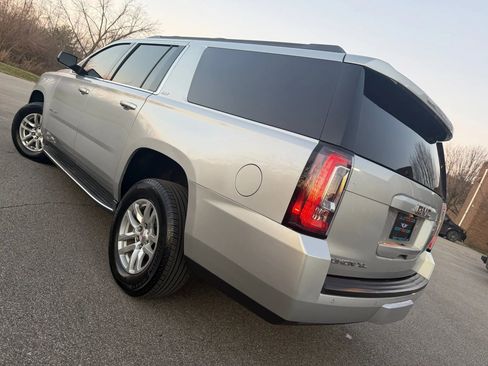 Used 2015 GMC Yukon XL SLT image 55