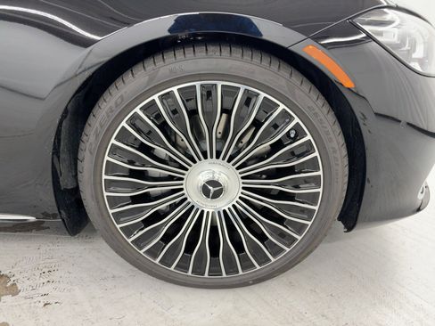 New 2026 Mercedes-Benz Maybach S 580 4MATIC image 12