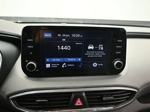 Used 2021 Hyundai Santa Fe SE FWD image 12