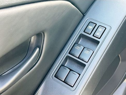 New 2026 Nissan Frontier S image 17