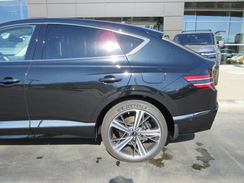 Used 2026 Genesis GV80 3.5T e-SC AWD/4WD image 4