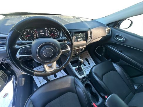 Used 2020 Jeep Compass Latitude w/ Popular Equipment Group image 31