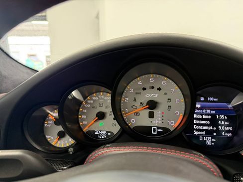 Used 2014 Porsche 911 GT3 RWD image 66