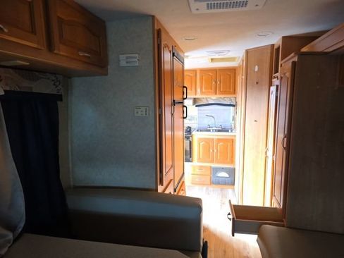 Used 2006 Ford E-450 and Econoline 450 RWD image 23