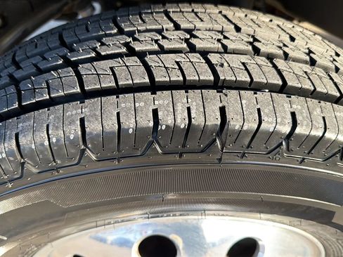 Used 2018 RAM 3500 Laramie image 39