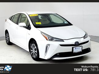 Certified 2019 Toyota Prius XLE video 1