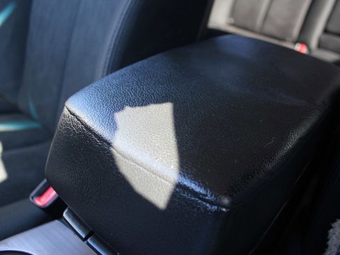 Used 2013 Subaru Outback 2.5i Premium image 23