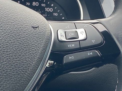 Certified 2021 Volkswagen Tiguan SE R-Line w/ 3rd Row Seat Package image 9