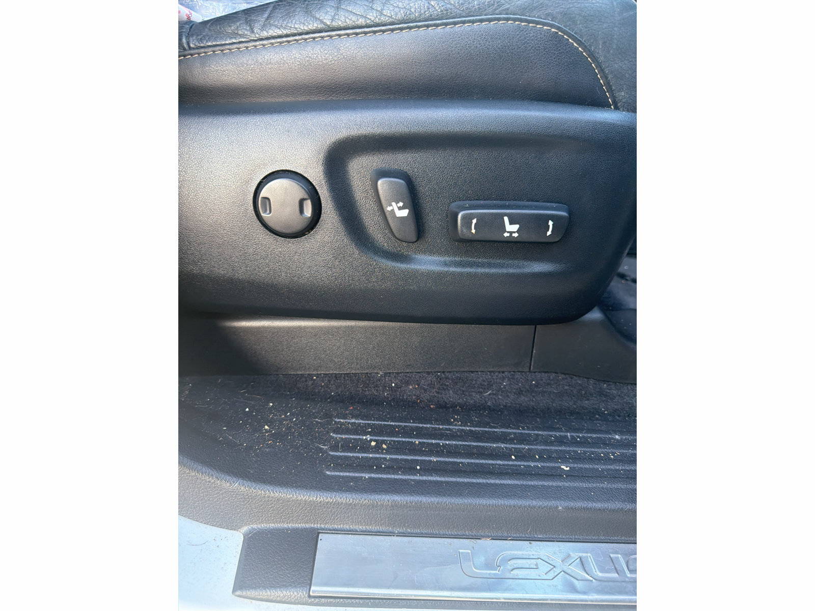 Used 2018 Lexus GX 460 AWD/4WD image 23