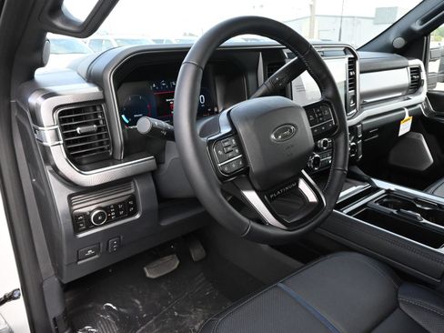 New 2026 Ford F250 Platinum AWD/4WD image 16