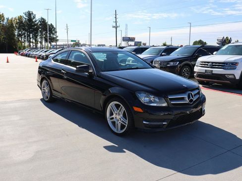 Used 2013 Mercedes-Benz C 250 Coupe w/ Multimedia Pkg image 7