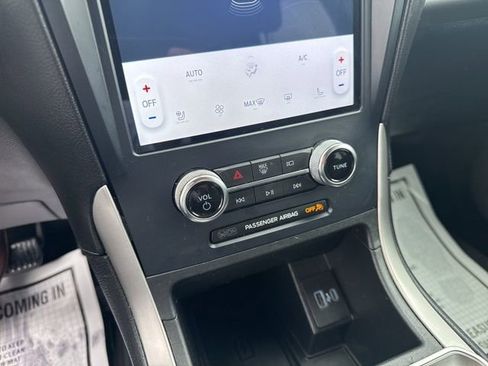 Used 2023 Ford Edge SEL w/ Convenience Package AWD/4WD image 19