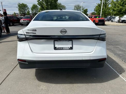 New 2026 Nissan Sentra SV w/ SV Convenience Package FWD image 8