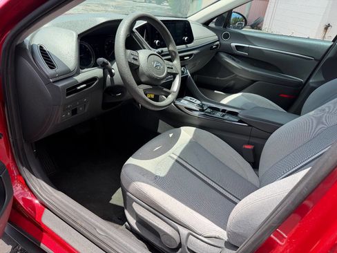 Used 2022 Hyundai Sonata SE FWD image 6