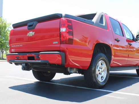 Used 2007 Chevrolet Avalanche LS RWD image 34
