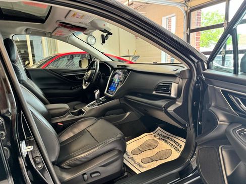 Used 2022 Subaru Outback Limited AWD/4WD image 31