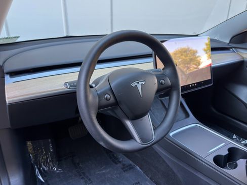 Used 2023 Tesla Model 3 Standard Range RWD image 14
