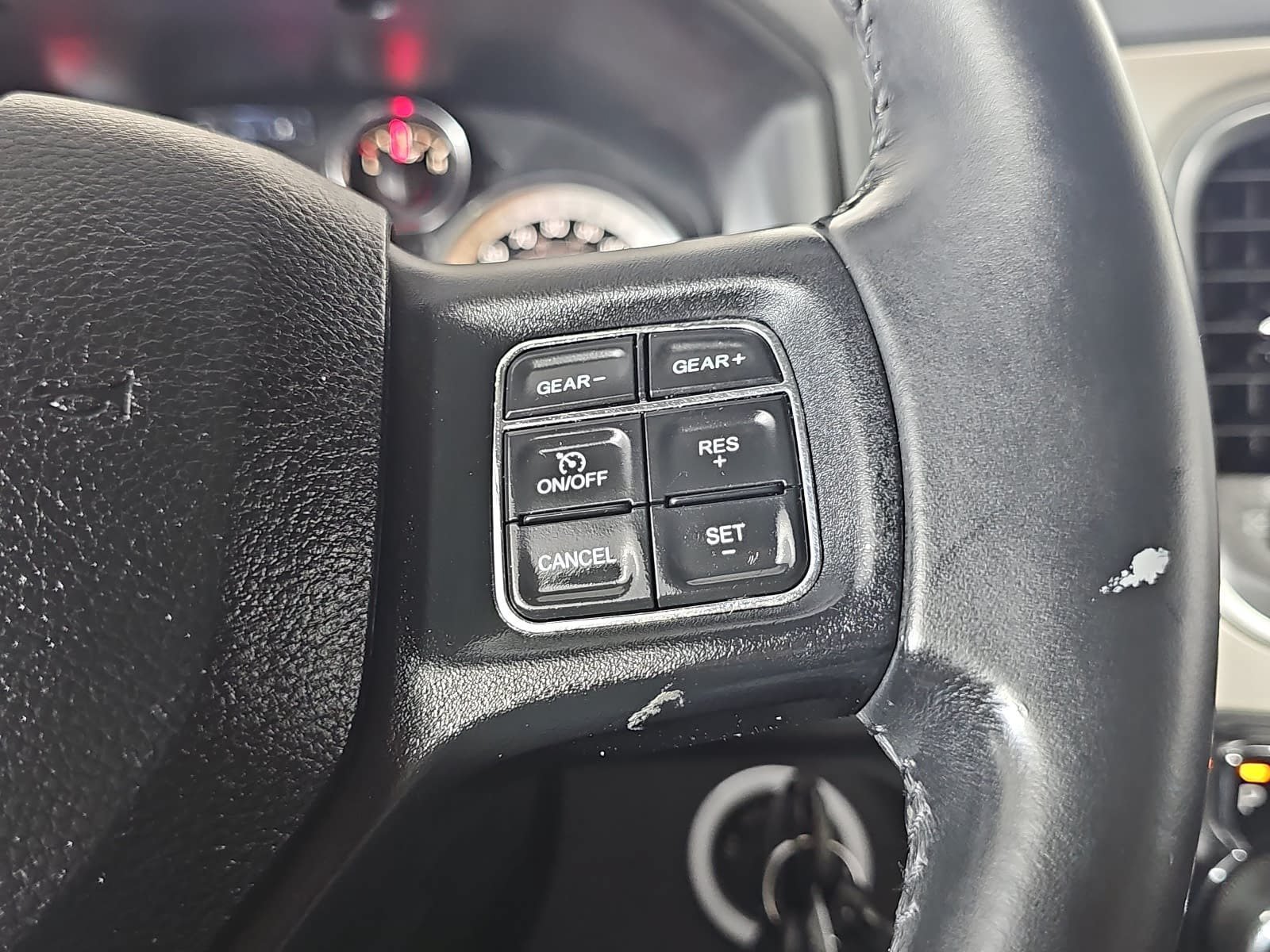 Used 2017 RAM 1500 Big Horn RWD image 16