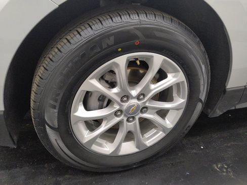 Used 2021 Chevrolet Equinox LS w/ LS Convenience Package FWD image 31