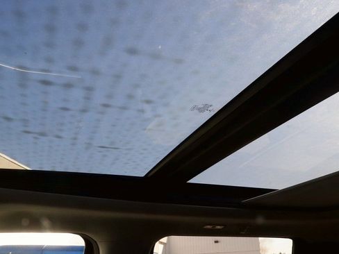 Used 2022 Ford F150 Lariat image 30