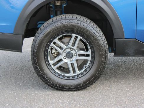 Used 2024 Ford Maverick XL image 12