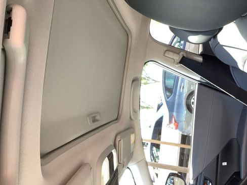 Used 2025 Subaru Crosstrek 2.5i Limited w/ Crosstrek Mirror Package image 25