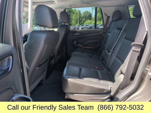 Used 2019 GMC Yukon SLT w/ Open Road Package AWD/4WD image 27