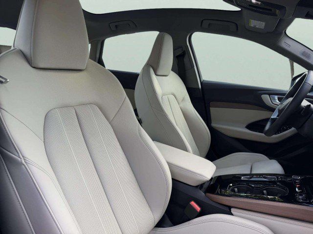 Certified 2025 Audi A5 2.0T Premium Plus w/ Premium Plus AWD/4WD image 29